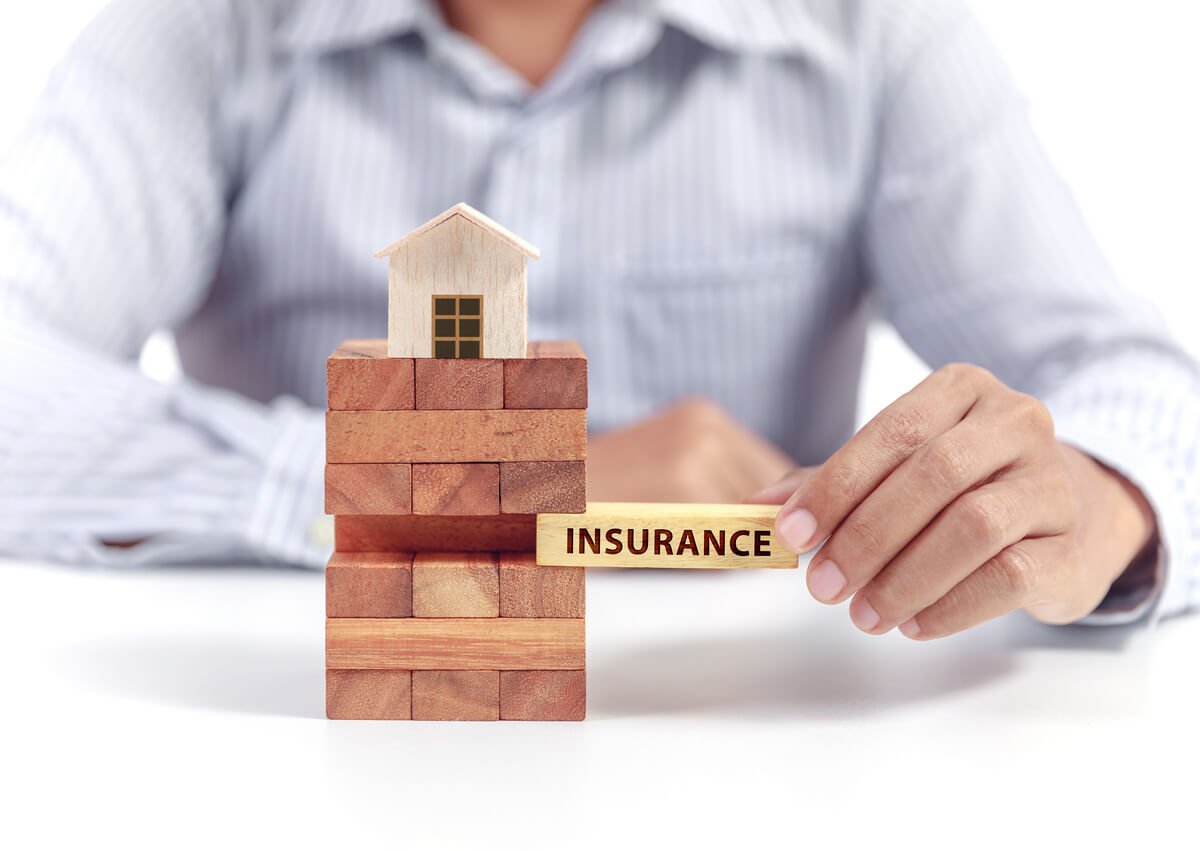 How to choose your homeowner’s insurance (and why you should definitely have one)
